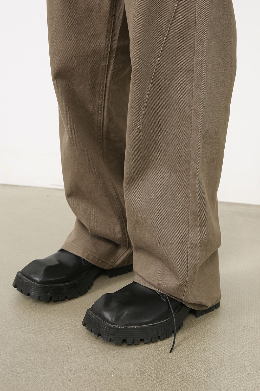 Men's Baggy Jeans with Pockets